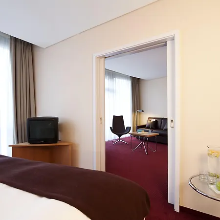 Lejlighedshotel Nh Muenchen 4*