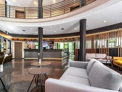 Nh Muenchen Hotel apartamentowy 4*