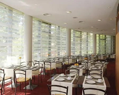 Nh Muenchen Aparthotel 4*