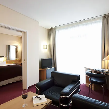 Nh Muenchen Hotel apartamentowy
