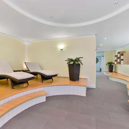 Nh Muenchen 4*