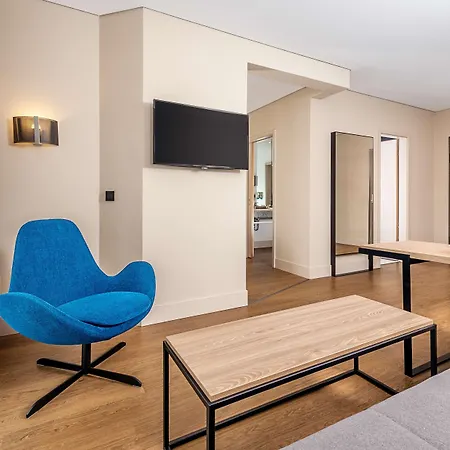 Nh Muenchen Hotel apartamentowy