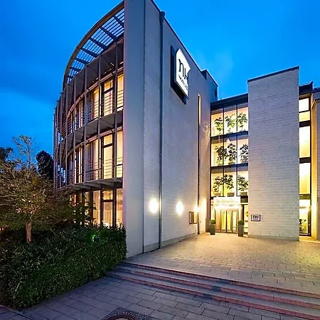 Nh Muenchen 4*