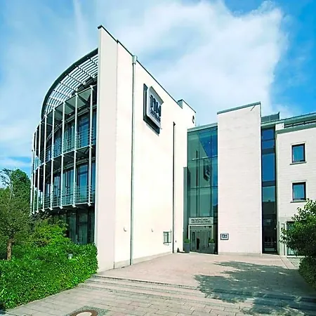 Nh Muenchen 4*