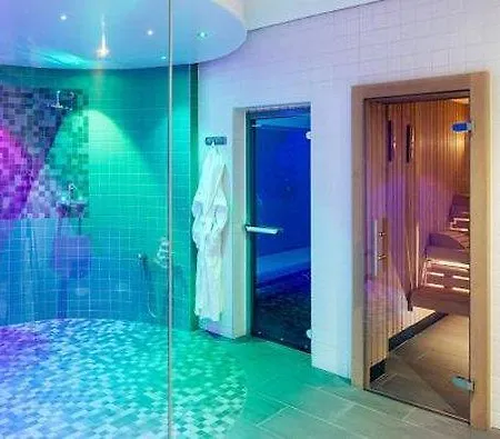 Lägenhetshotell Nh Muenchen 4*