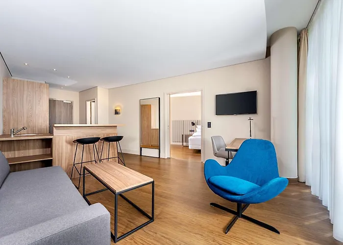 Lejlighedshotel Nh Muenchen 4*