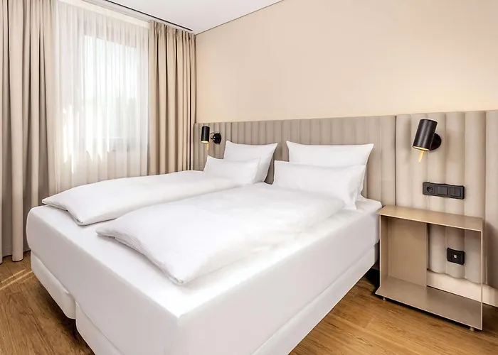 Nh Muenchen Aparthotel 4*