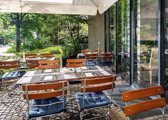 Nh Muenchen Aparthotel 4*